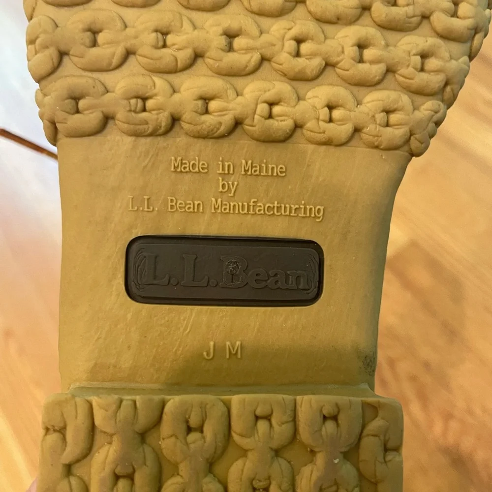 L.L. Bean Duck Boots Size JM (Mens Size 12) Waterproof - Picture 2 of 8